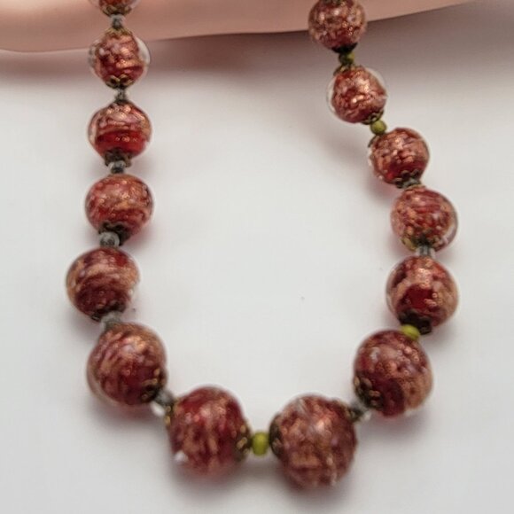 Vintage Murano Venetian Glass Red And Gold Foiled Glass Bead Necklace Italy - Picture 3 of 7